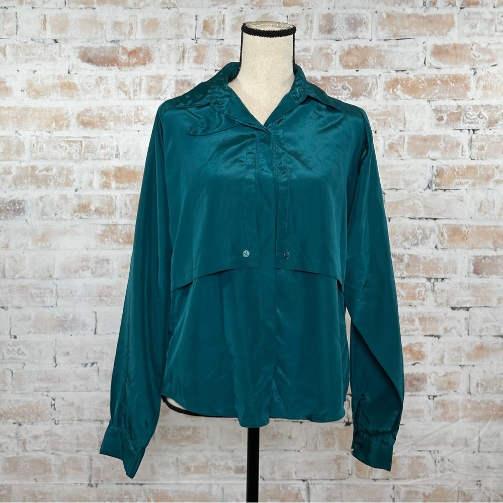 True Vintage 1980s Long Sleeve Button Down Collared Layered Style Popover Blouse